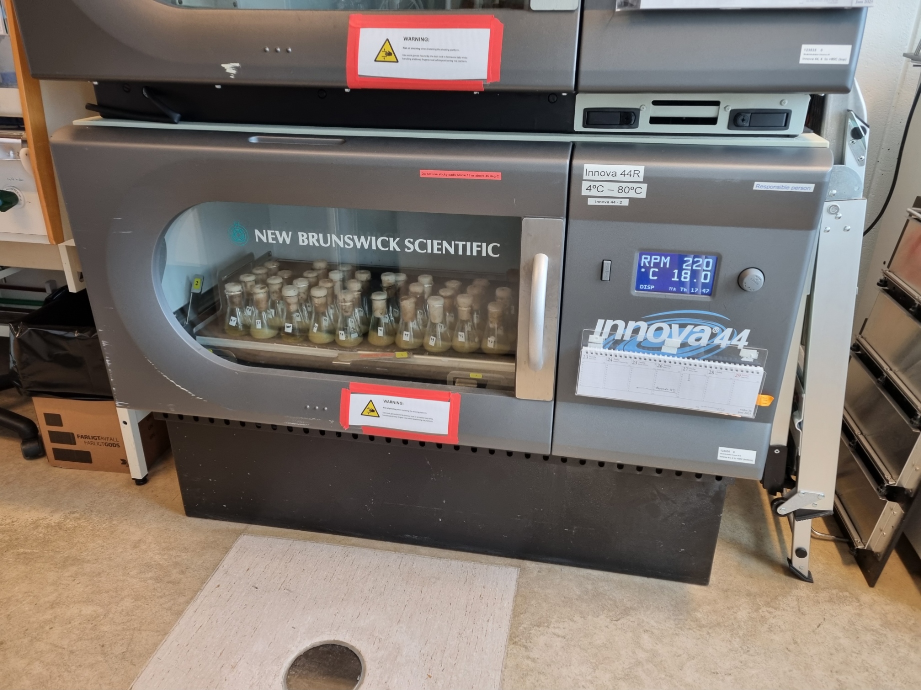 Picture of Innova 44 - 2 (bottom)