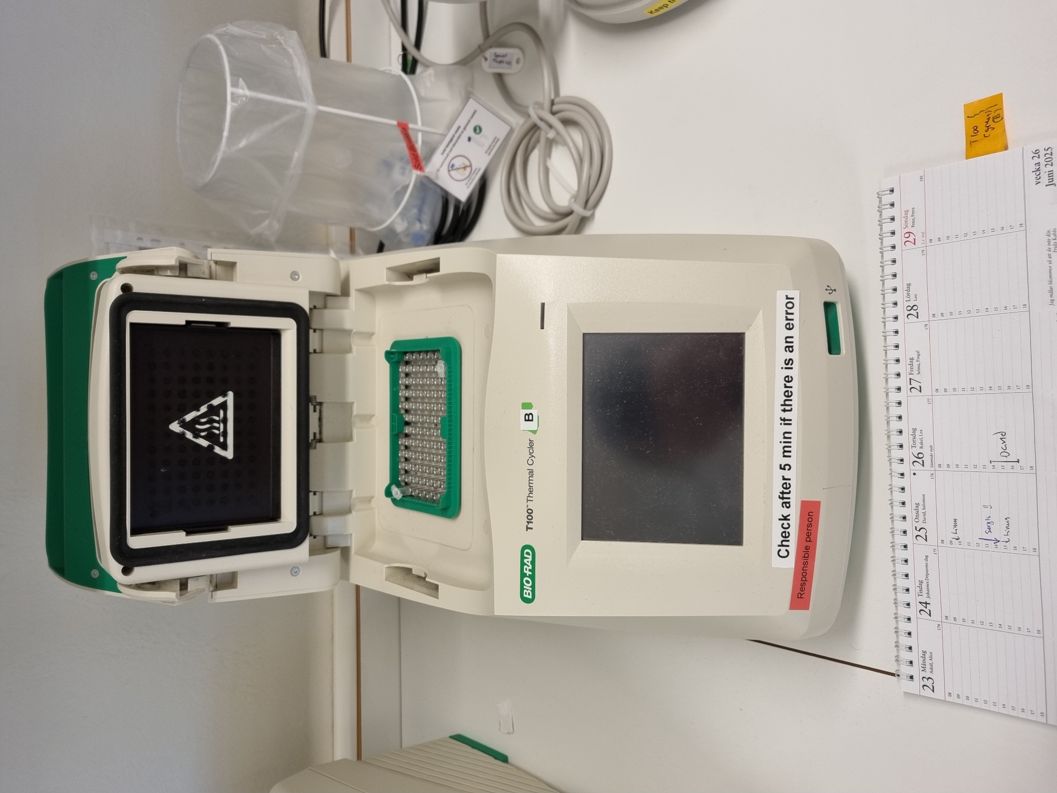 Picture of T100 Thermal Cycler B